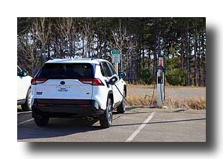 RAV4-Prime_01