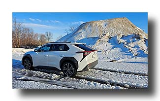 bZ4X_DirtySnowMountain_05