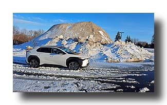 bZ4X_DirtySnowMountain_06