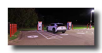 bZ4X_FastCharging-PineCity_01