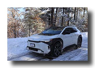 bZ4X_Snow-SnailLakesPark_03