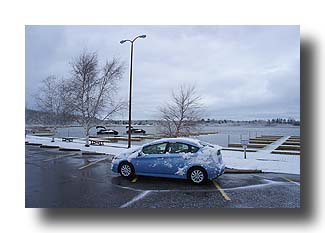 Prius-PHV_Snow_247
